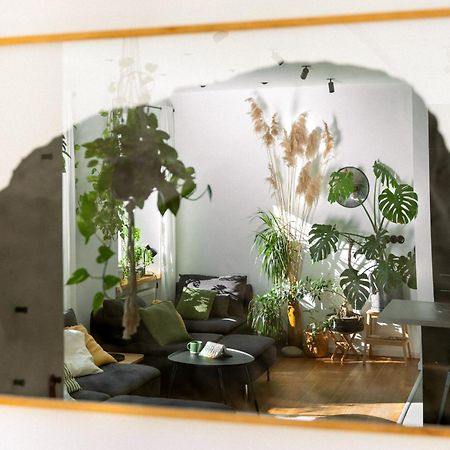 Evergreen - Old Town Spacious Stylish Apartment With Ac And One And A Half Bath, Baby & Kid- Friendly Bratislava Exterior photo